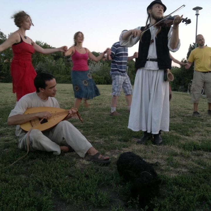 Węgiersko-polski gulasz muzyczno-taneczno-ekologiczny – no&nbsp;meat, no&nbsp;sugar, lots of fun