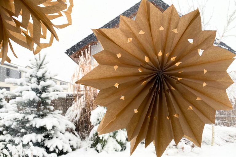 Varsztaty świąteczne - papierowe gwiazdy